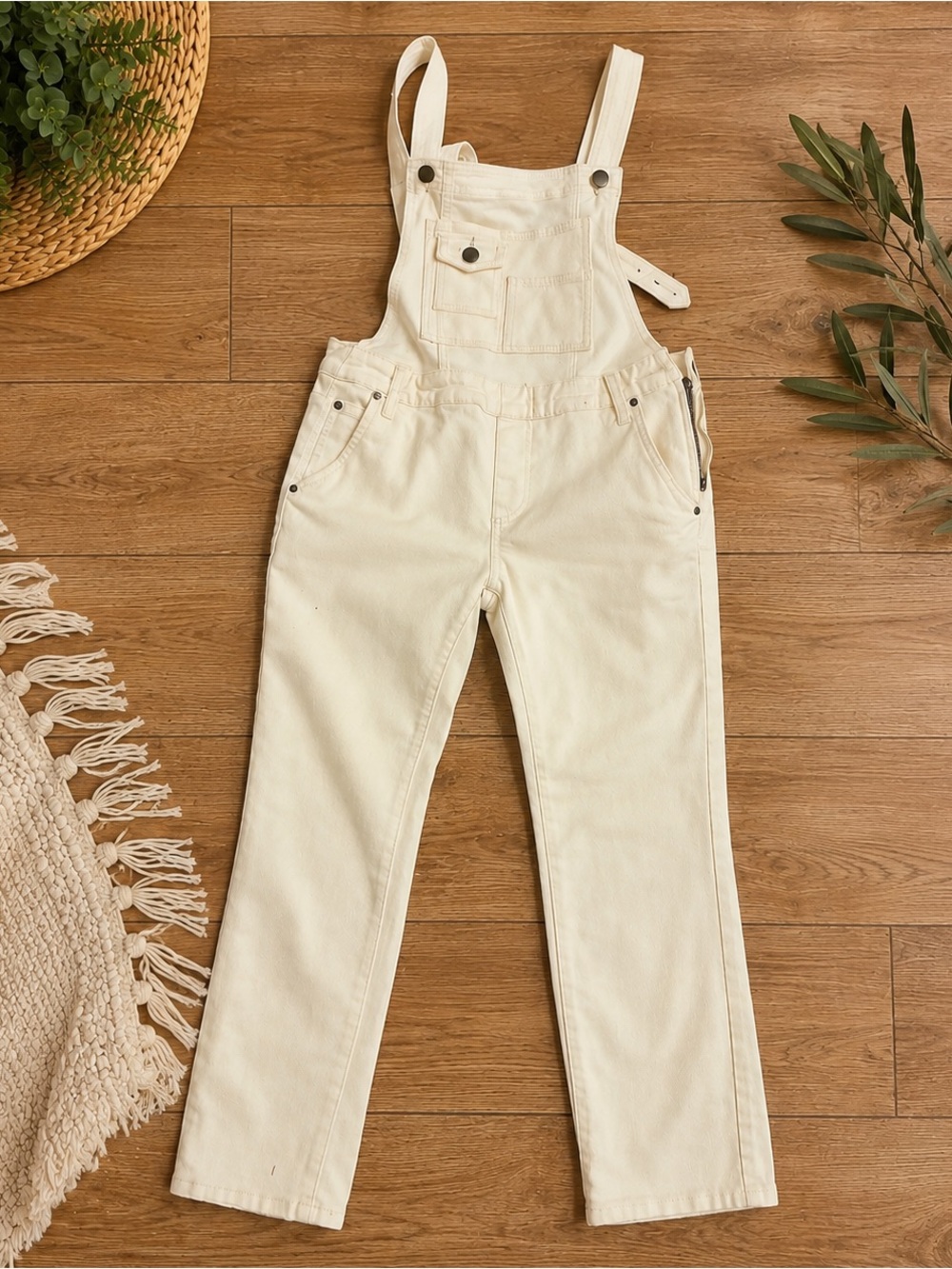 Free People Cream Straight Leg overalls Jeans
